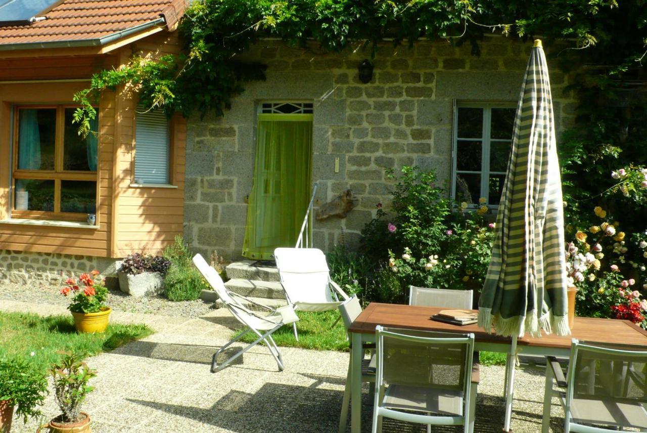 Chez Geppetto Bed & Breakfast Saint-Georges-Nigremont Eksteriør bilde