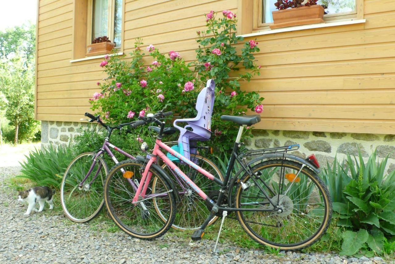 Chez Geppetto Bed & Breakfast Saint-Georges-Nigremont Eksteriør bilde